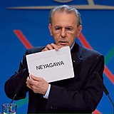 ピアスブロスナン