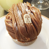 ドーナッツかじり