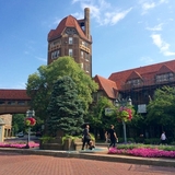 フォレストヒルズ