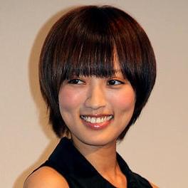 現役銀行員 香西志帆監督 恋とオンチの方程式 大塚千弘と1月24日に登壇 映画ニュース 映画 Com